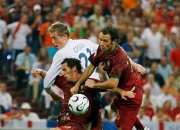 开云官方app入口-足球比赛邂逅浪漫，球场上演故事传奇的简单介绍