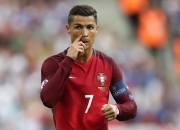 开云体育官网-葡萄牙队轻取瑞典队，许昕状态火热，绿茵场与乒乓台的双重奏