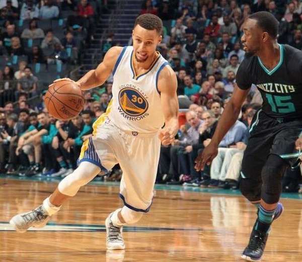 猛龙主场大胜黄蜂,开启连胜模式的简单介绍 猛龙主场大胜黄蜂,开启连胜模式的简单介绍