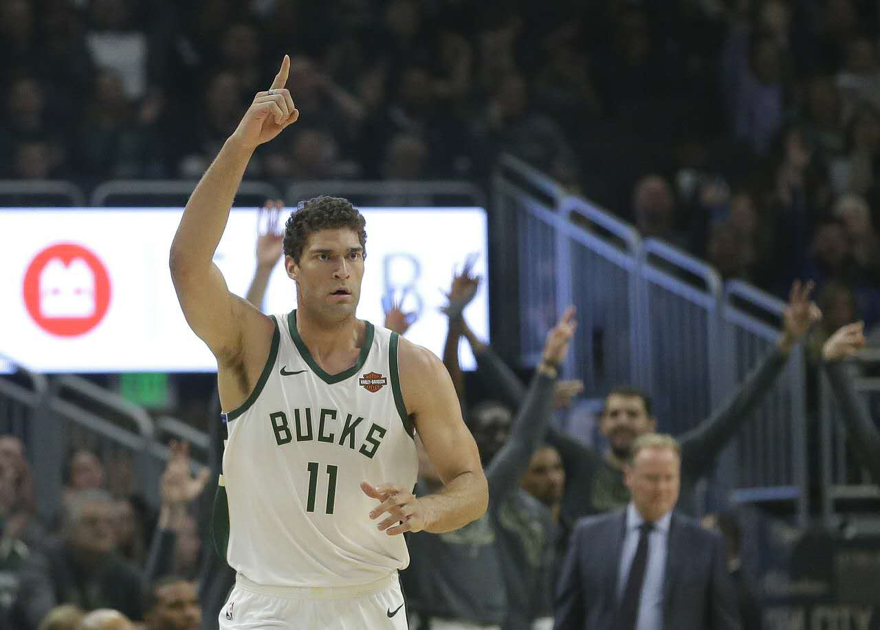 包含魔术队宣布新赛季主题曲，引发球迷期待的词条