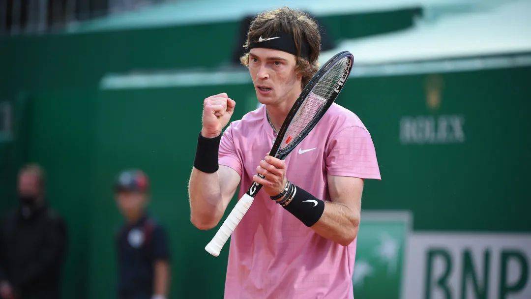 包含ATP总决赛横扫蒙特卡洛大师赛，纳达尔高光表现的词条