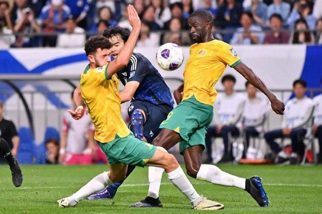 包含韩国队轻取马来西亚队，桃田贤斗统治全场的词条