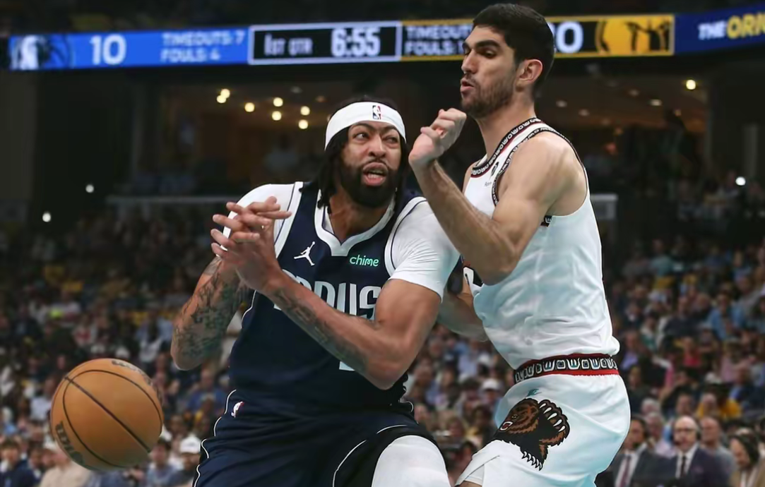 新疆队横扫灰熊，武切维奇惊艳四座的简单介绍