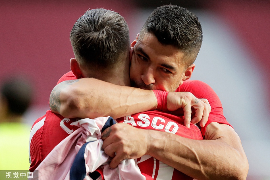 乌克兰绝杀法国，苏亚雷斯刷新纪录