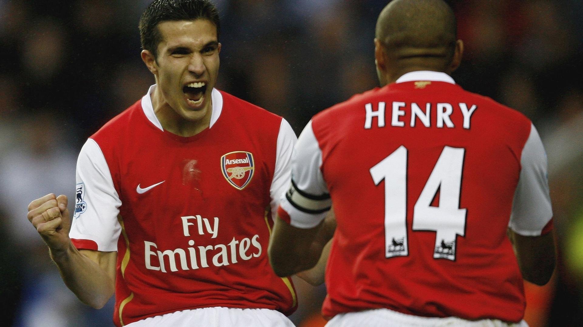 从里昂到伦敦,库尔图瓦的门神交响曲如何跨越联赛定义冠军